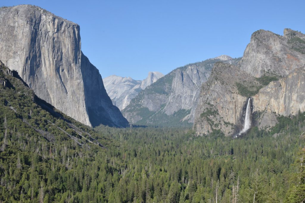 Blick im Yosemite National Park vom Tunnel View Point.